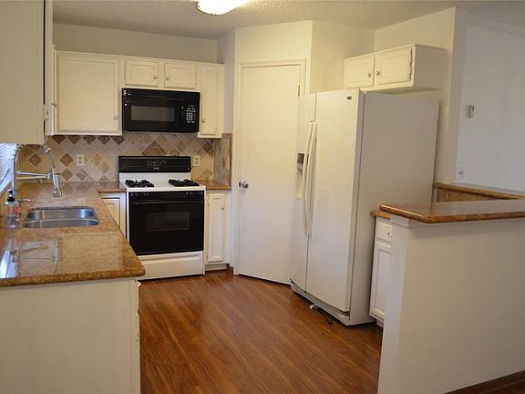 4th image of 13507 Leedwick Dr