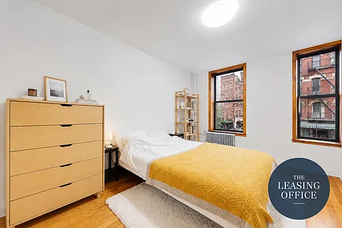 110 Macdougal St #2F Photo 1