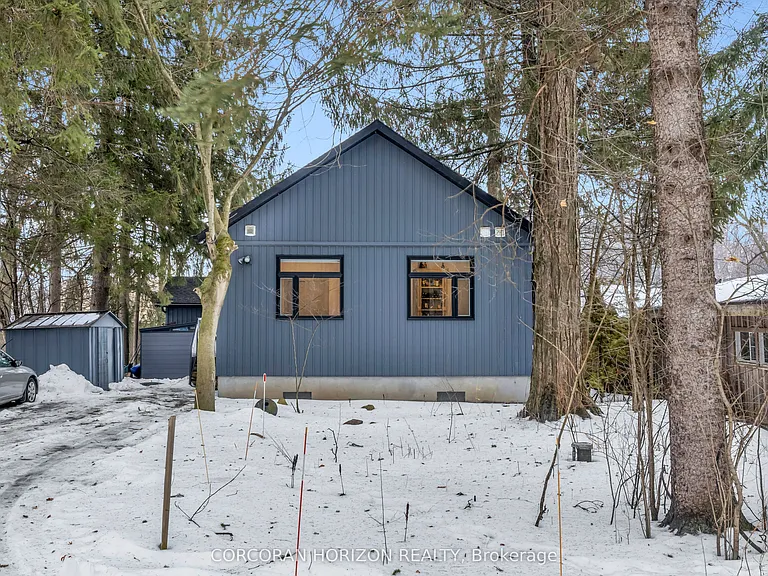 21 Cottage Ln — Photo 2