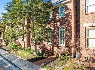 190 Habersham Pl, Fayetteville, GA 30214