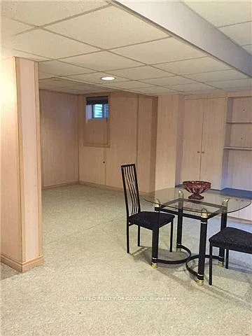 2 bed, $1,600 — Photo 2