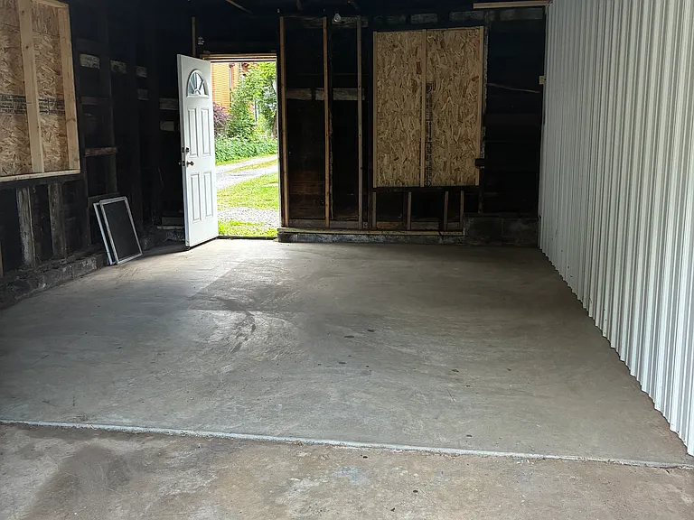 307 Franklin St — Photo 14