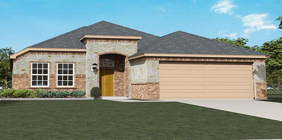 1st image of 625 Comal