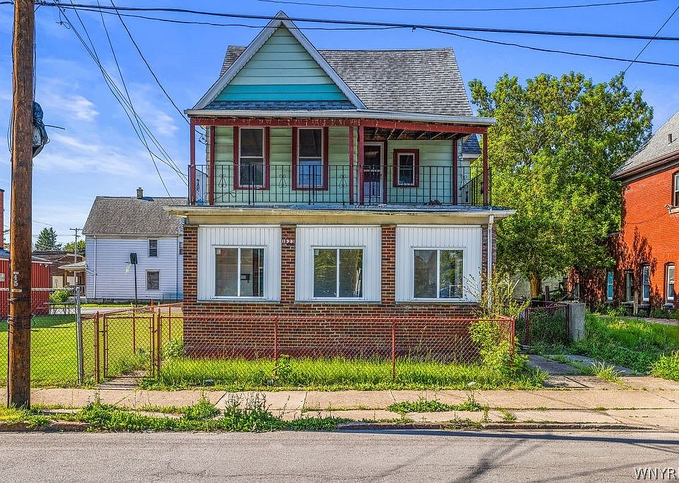 1st image of 1823 Whitney Ave