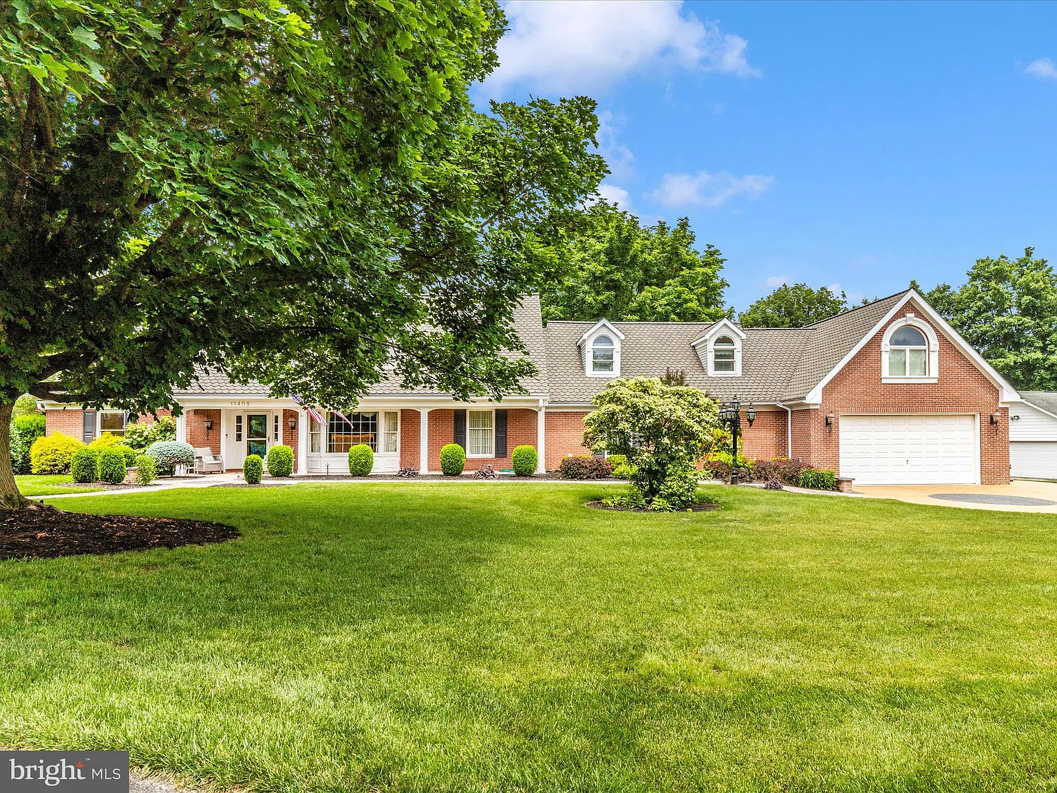 11405 Pine Hill Dr photo 1