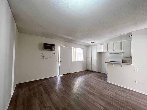 5th image of 8350 Amigo Ave APT 2