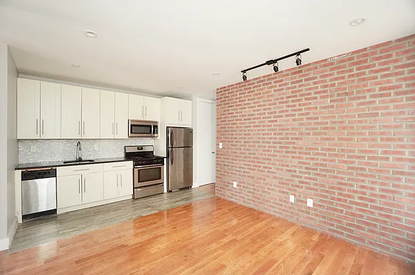 Rented by BRICK & GALO REALTY CORP | media 2