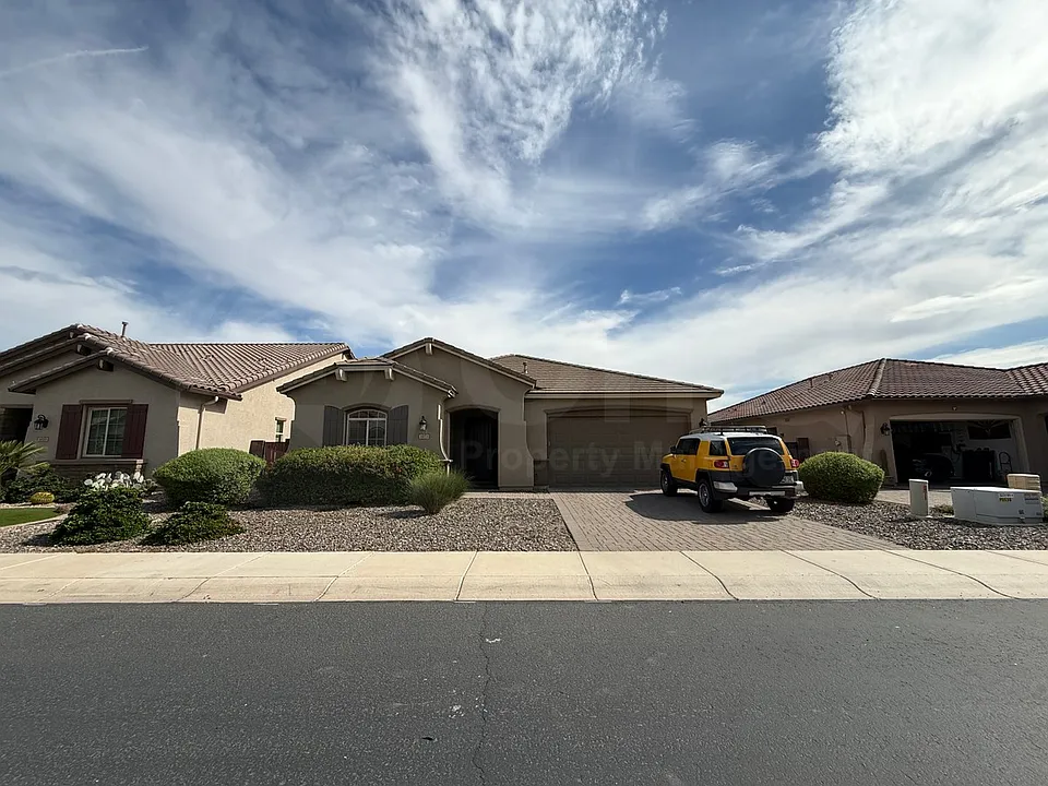 1453 W Buckwheat Tree Ave
