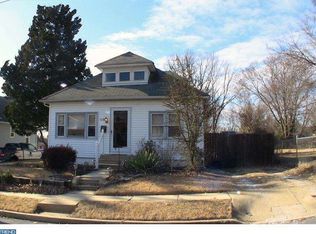 537 Woodland Ave, Glendora, NJ 08029