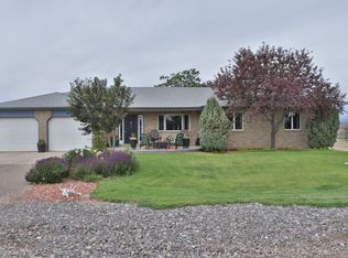 807 36th St, Cody, WY 82414