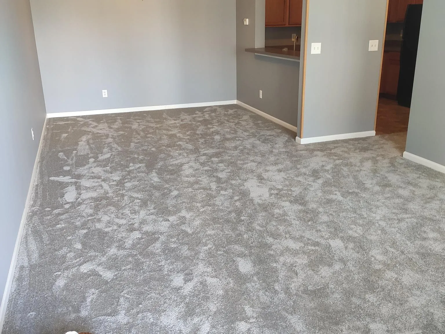 148 Bertram Dr — Photo 2