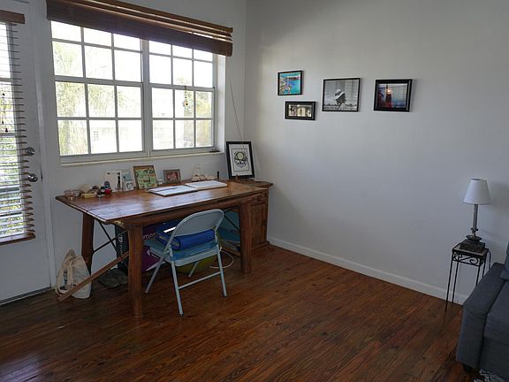 3rd image of 8600 Byron Ave #86009