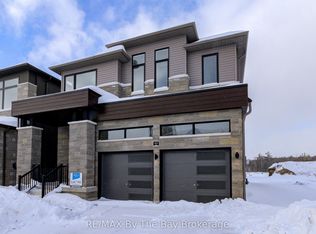 63 Rosanne Cir, Wasaga Beach, ON L9Z 0M8