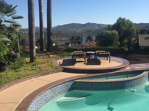 2nd image of 421 Santa Marina Ct