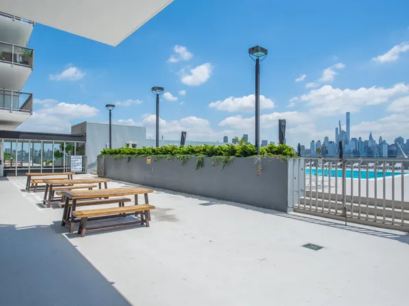 6050 Blvd East image 32 of 42