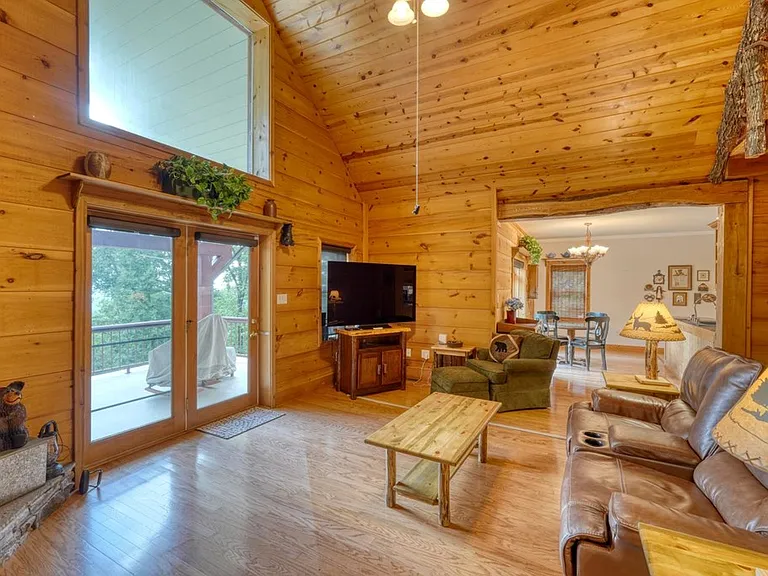 358 Kellie Drive II #II — Photo 19