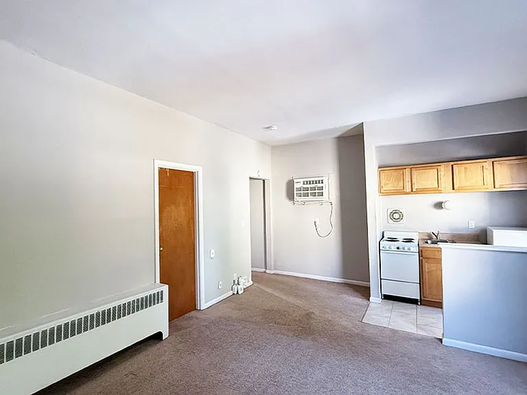 3419 Telford St — Photo 5
