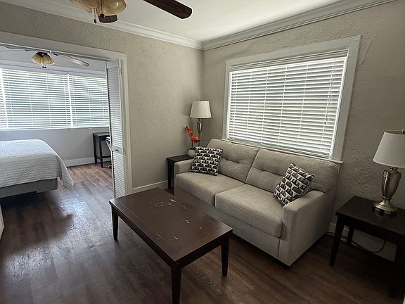 3rd image of 515 Columbia Dr APT 12