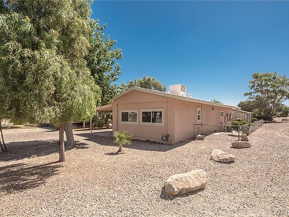 5th image of 8072 S Smoketree Ln