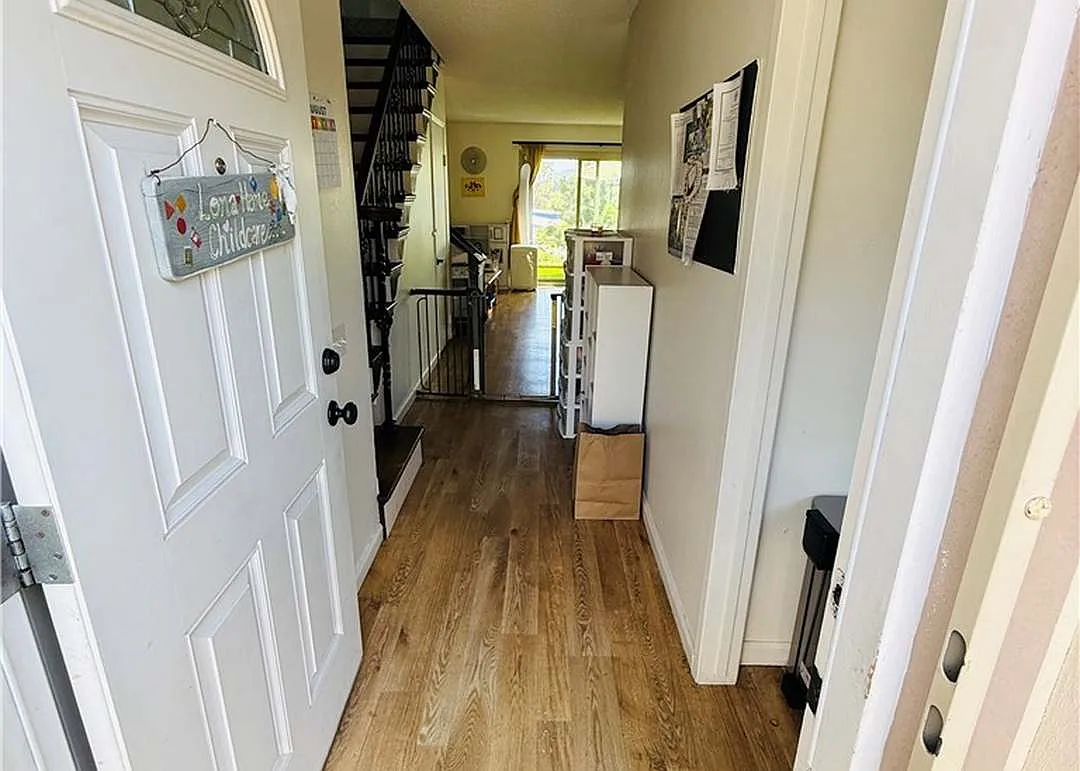 2 bed, 1116 sqft, $3,100 — Photo 4