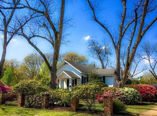 303 E Park Ave, Greenwood, MS 38930
