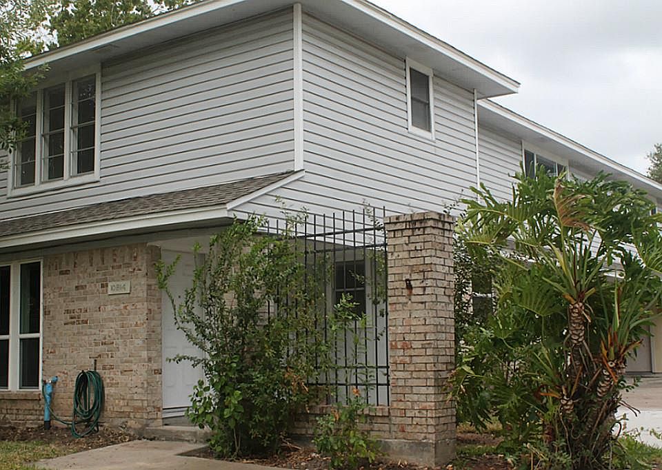 1st image of 10814 Sugar Hill Dr APT A