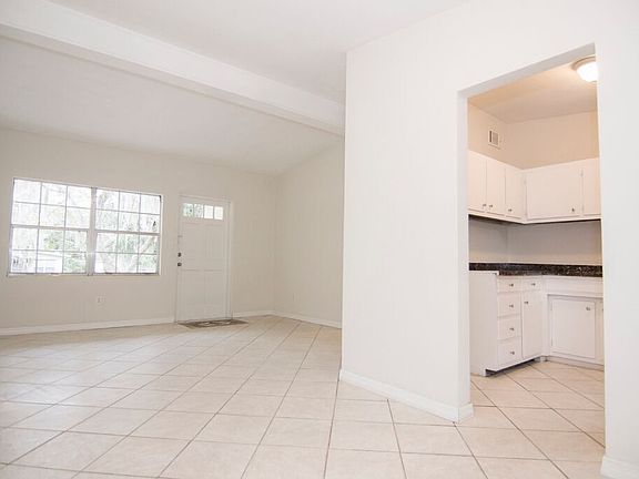 4th image of 2000 S Smith Dr