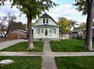110 S Adams Ave, Pierre, SD 57501