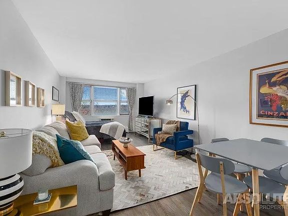 2nd image of 5700 Arlington Ave APT 6N
