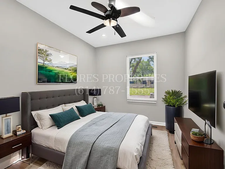 1300 Evaline Dr — Photo 28