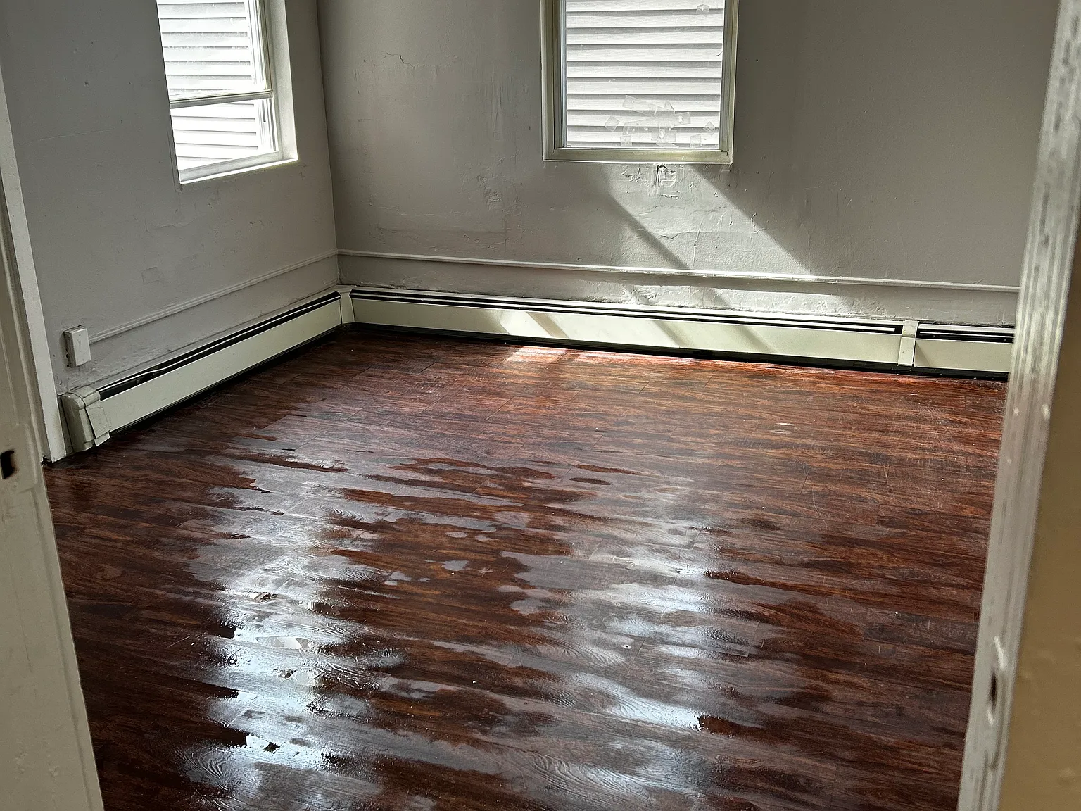 2 bed, $1,050 — Photo 3