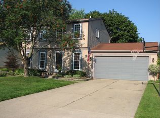 780 Dressler Ln, Rochester Hills, MI 48307