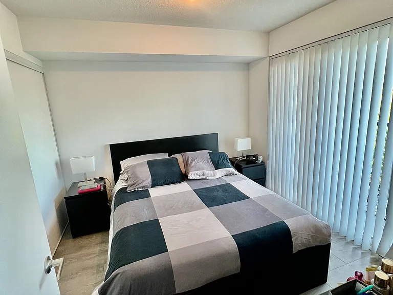 1420 Dupont St #513 — Photo 5