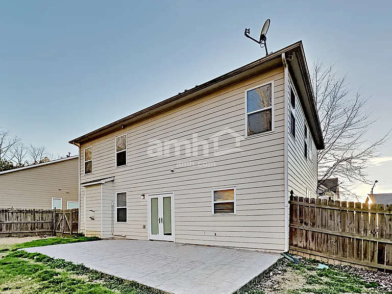308 Springs Xing — Photo 22