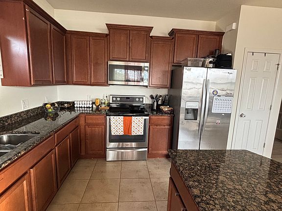 3rd image of 687 Petal Mist Ln
