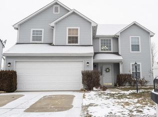 9596 Frontier St, Fishers, IN 46038