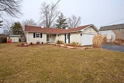 1st image of 108 Pine Dr