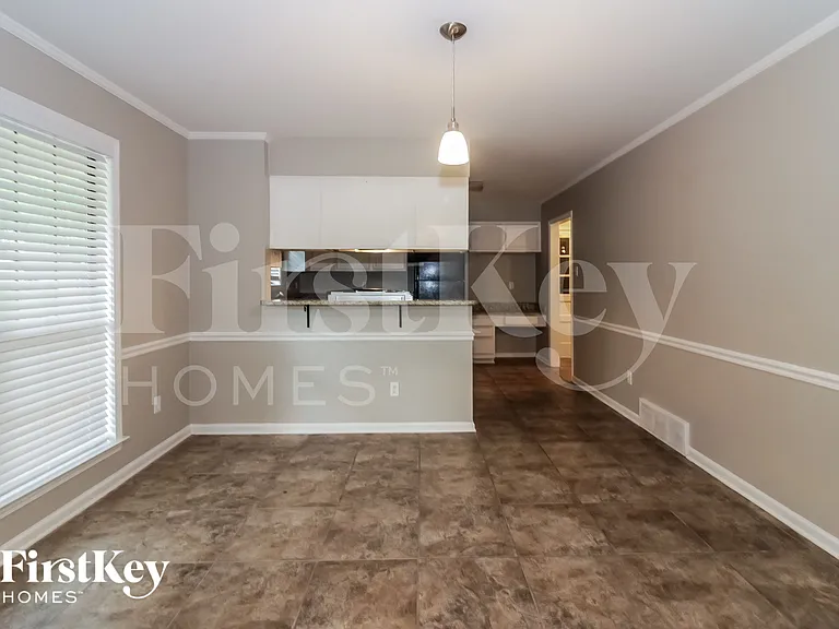 4619 Leash Ln — Photo 6