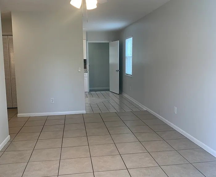 290 Floridian Ave #A — Photo 4