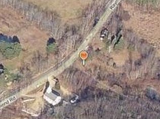 30 Raymond Rd, Nottingham, NH 03290