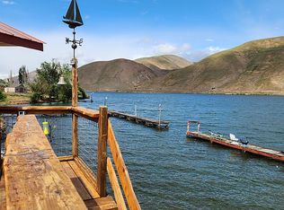 36657 Snake River Rd, Richland, OR 97870