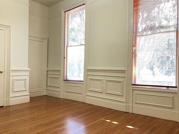 5th image of 996 Valencia St APT 8