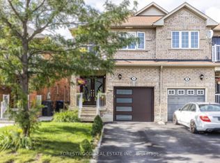 28 Sugarberry Dr, Brampton, ON L6X 0K2