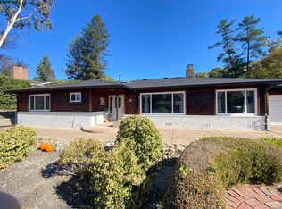 1121 Larch Ave, Moraga, CA 94556