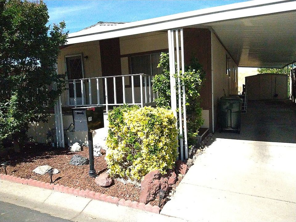 1st image of 15 Bradley Ln