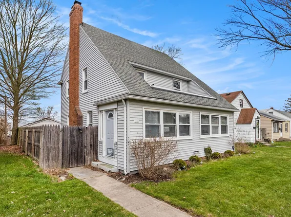 1833 E Fox St, South Bend, IN 46613