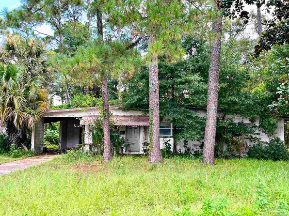 128 W Highland Dr, Pensacola, FL 32503