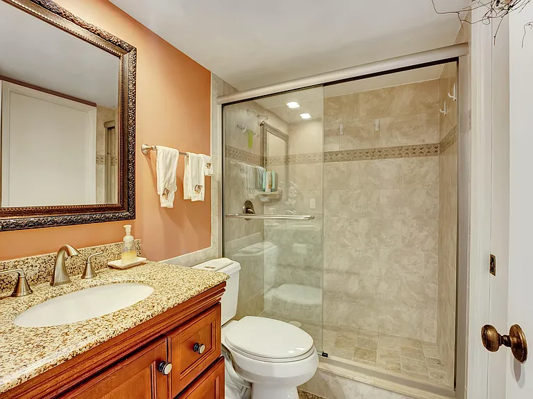450 Egret Cir #9202 — Photo 16