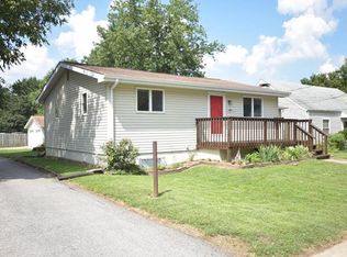 809 Lindenwood Ave, Saint Charles, MO 63301