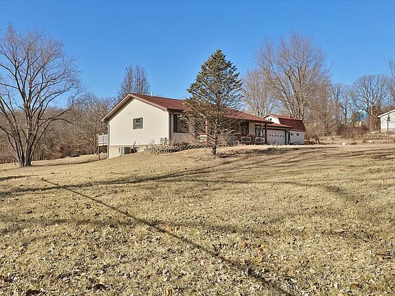 3rd image of 3361 State Road Z